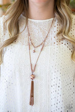 Load image into Gallery viewer, Abstract Elegance Copper Necklace