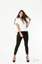 Load image into Gallery viewer, Defiant Zi Collection 2020