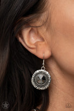 Load image into Gallery viewer, Global Glamour Silver Necklace