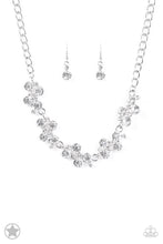 Load image into Gallery viewer, Hollywood Hills Silver Necklace