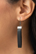 Load image into Gallery viewer, Majorly Moonstruck Black Necklace