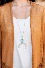 Load image into Gallery viewer, Optical Illusion Blue Turquoise Necklace