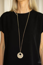 Load image into Gallery viewer, Pearl Panache Gold Necklace
