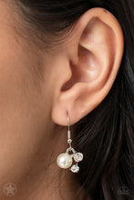 Load image into Gallery viewer, Toast To Perfection Silver Necklace