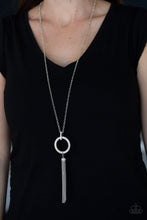 Load image into Gallery viewer, Straight To The Top White Necklace