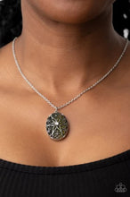 Load image into Gallery viewer, Venice Vacation Green Necklace

