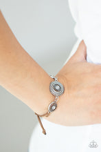 Load image into Gallery viewer, Bohemian Botany White Bracelet
