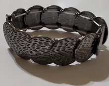 Load image into Gallery viewer, Radioactive Reflections Black Bracelet
