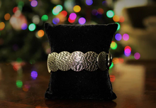 Load image into Gallery viewer, Radioactive Reflections Black Bracelet
