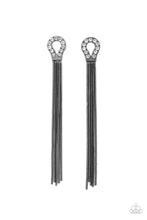 Load image into Gallery viewer, Dallas Debutante Black Post Earrings
