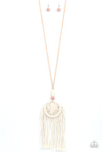 Load image into Gallery viewer, Desert Dreamscape Pink Necklace
