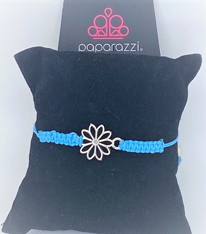 Flower Power Blue Starlet Shimmer Pull String Bracelet