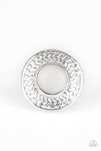 Load image into Gallery viewer, Garden Garland White Ring
