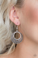 Load image into Gallery viewer, Grapevine Glamorous Silver Earrings
