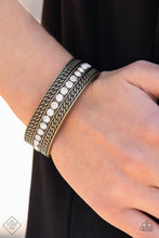 Load image into Gallery viewer, Grit Goals Brass Bracelet
