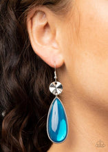 Load image into Gallery viewer, Jaw Dropping Blue Earrings
