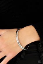 Load image into Gallery viewer, Perfect Present Silver Bracelet

