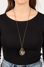 Load image into Gallery viewer, Surrealist Sparkle Brass Necklace

