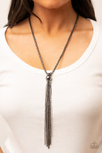 Load image into Gallery viewer, Metallic Mesh-Up Black Necklace
