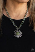 Load image into Gallery viewer, Sahara Suburb Green Necklace
