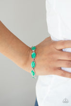 Load image into Gallery viewer, Smooth Move Green Bracelet
