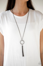 Load image into Gallery viewer, Straight To The Top Black Necklace
