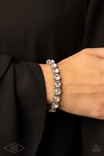 Load image into Gallery viewer, Sugar-Coated Sparkle White Bracelet

