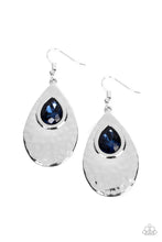Load image into Gallery viewer, Tranquil Trove Blue Earrings
