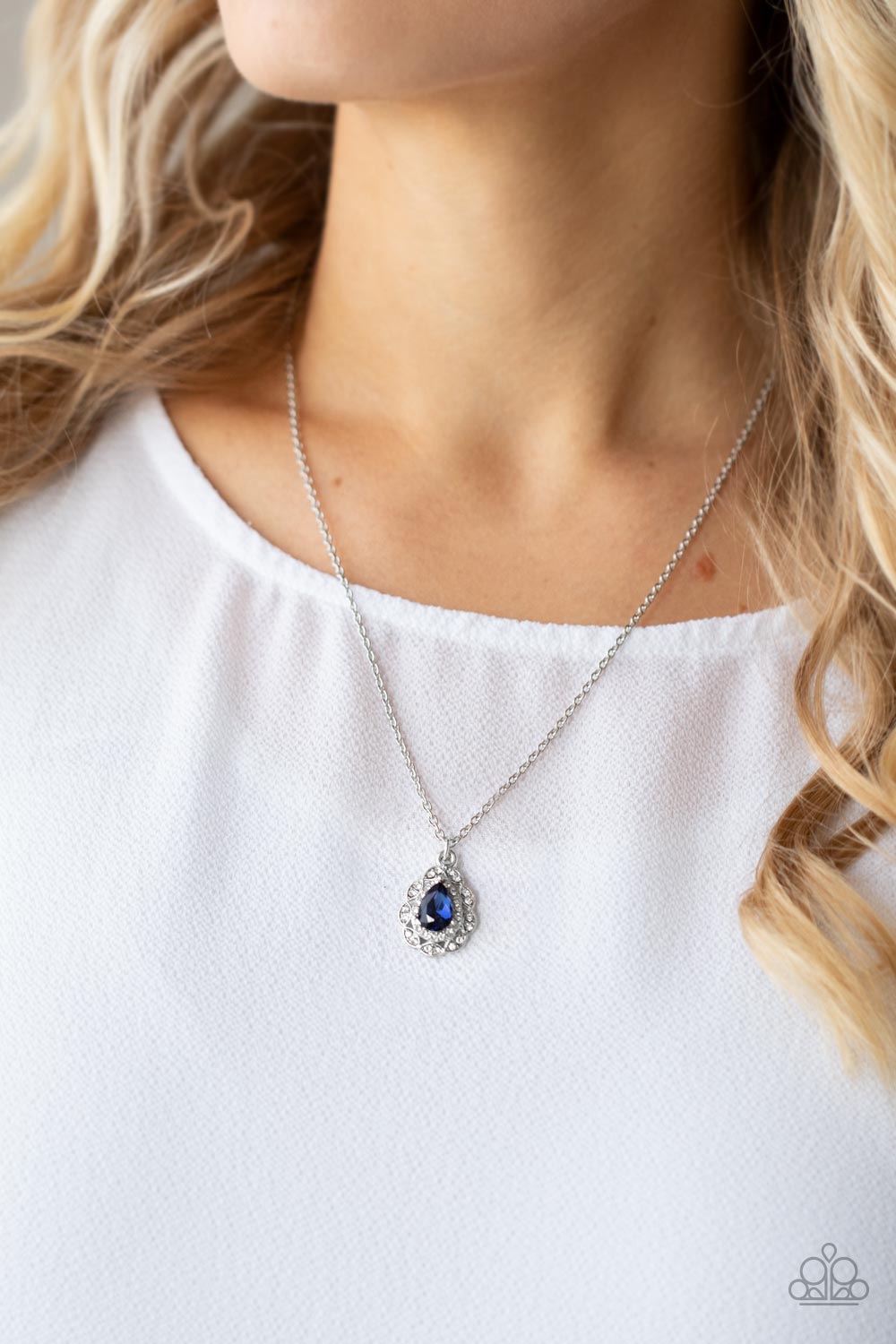 Vintage Validation Blue Necklace