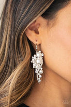 Load image into Gallery viewer, High-End Elegance White Pearl Earrings
