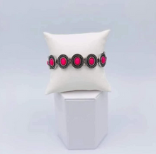 Load image into Gallery viewer, Dainty Delight Pink Bracelet
