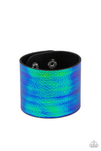 Load image into Gallery viewer, Cosmo Cruise Blue Urban Bracelet
